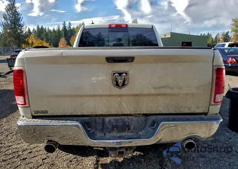 2018 Ram 1500 Laramie z USA, uszkodzony, nr VIN 1C6RR7VM7JS228236